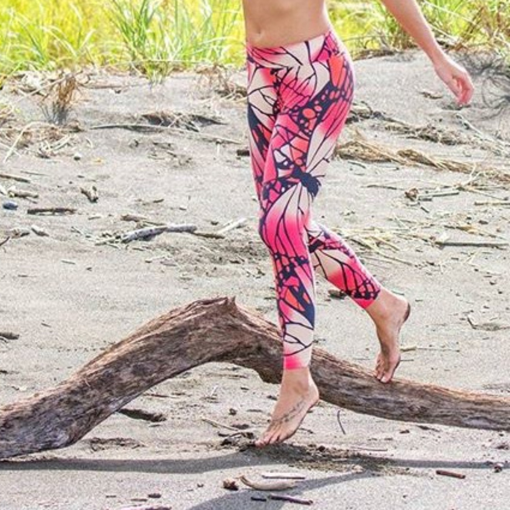 LIQUIDO Legging Monarch Pink, M, NWT